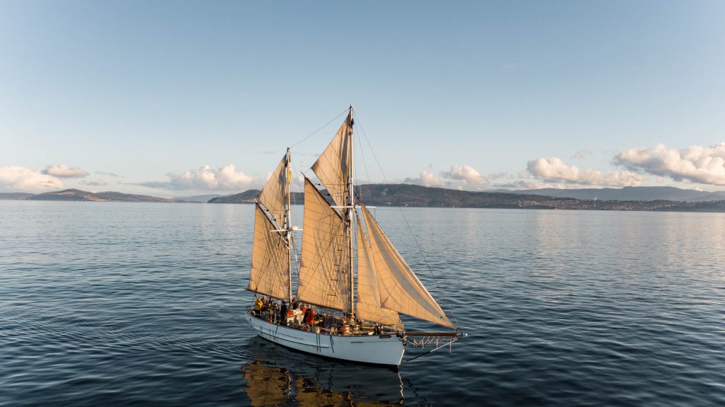 SV Rhona H under full sail